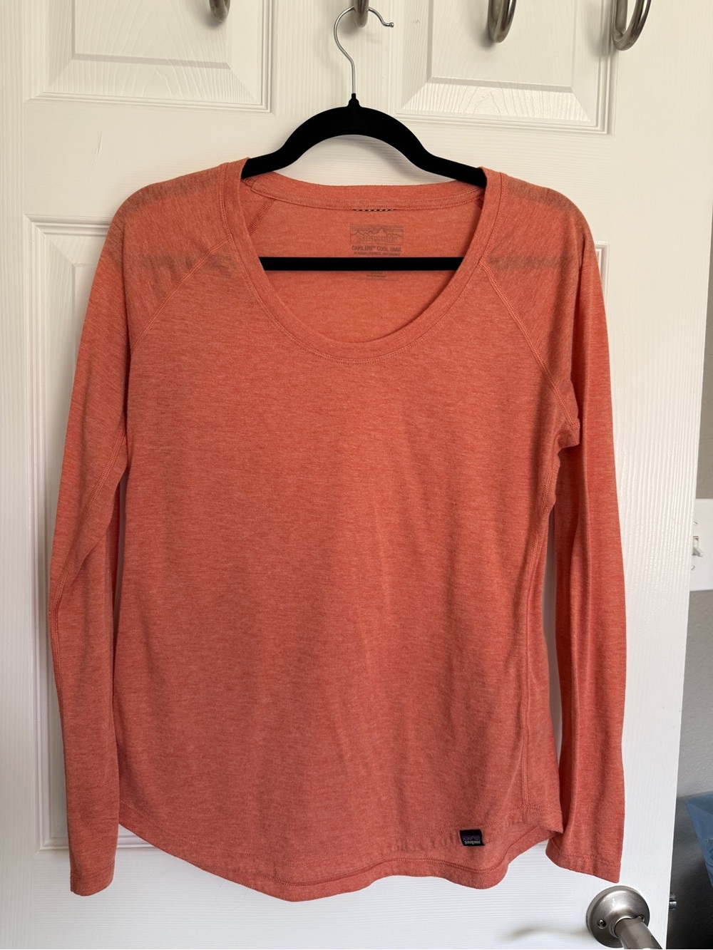 Patagonia Coral Scoop Neck Long Sleeve Top Capilene Cool Trail